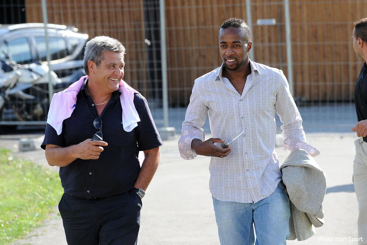 labrune taille en pieces par un agent iconsport jpt 050711 35 8697329