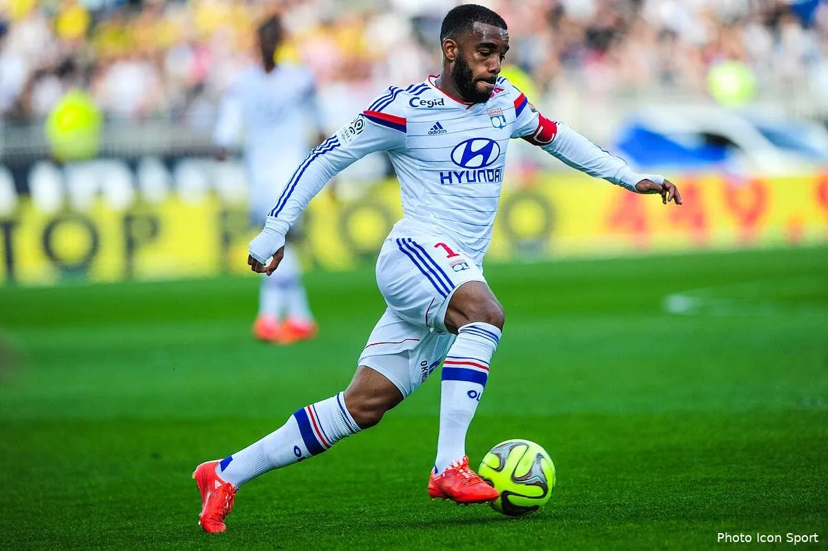lacazette a arsenal l espoir revient chez les gunners iconsport jpt 150415 09 06115717