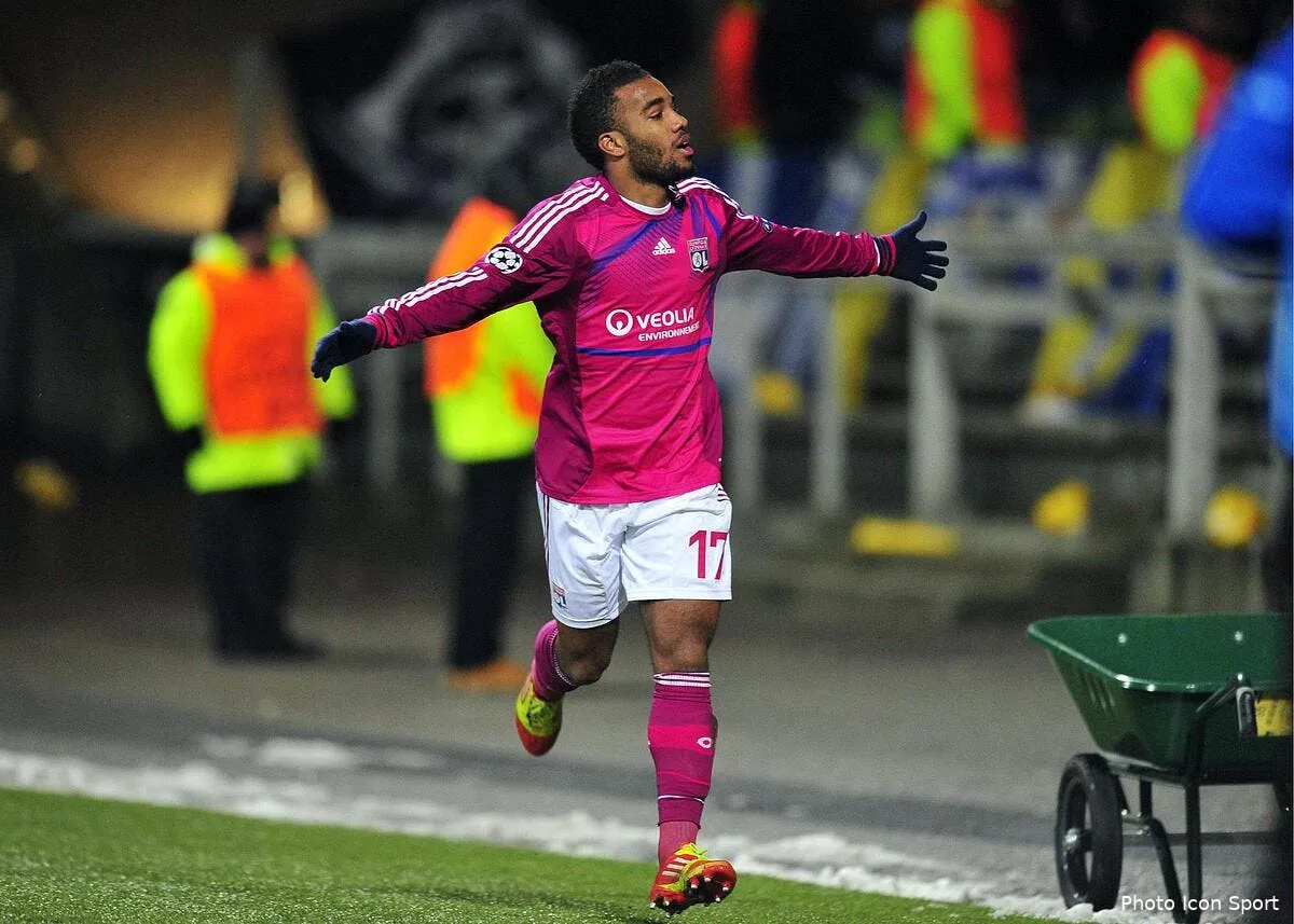 lacazette connait les derbys ol asse iconsport fir 070312 33 1632324