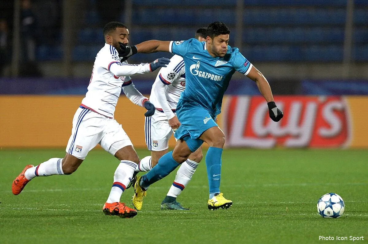 lacazette enumere tout ce qui ne va pas a l ol iconsport ria 201015 05 14123539