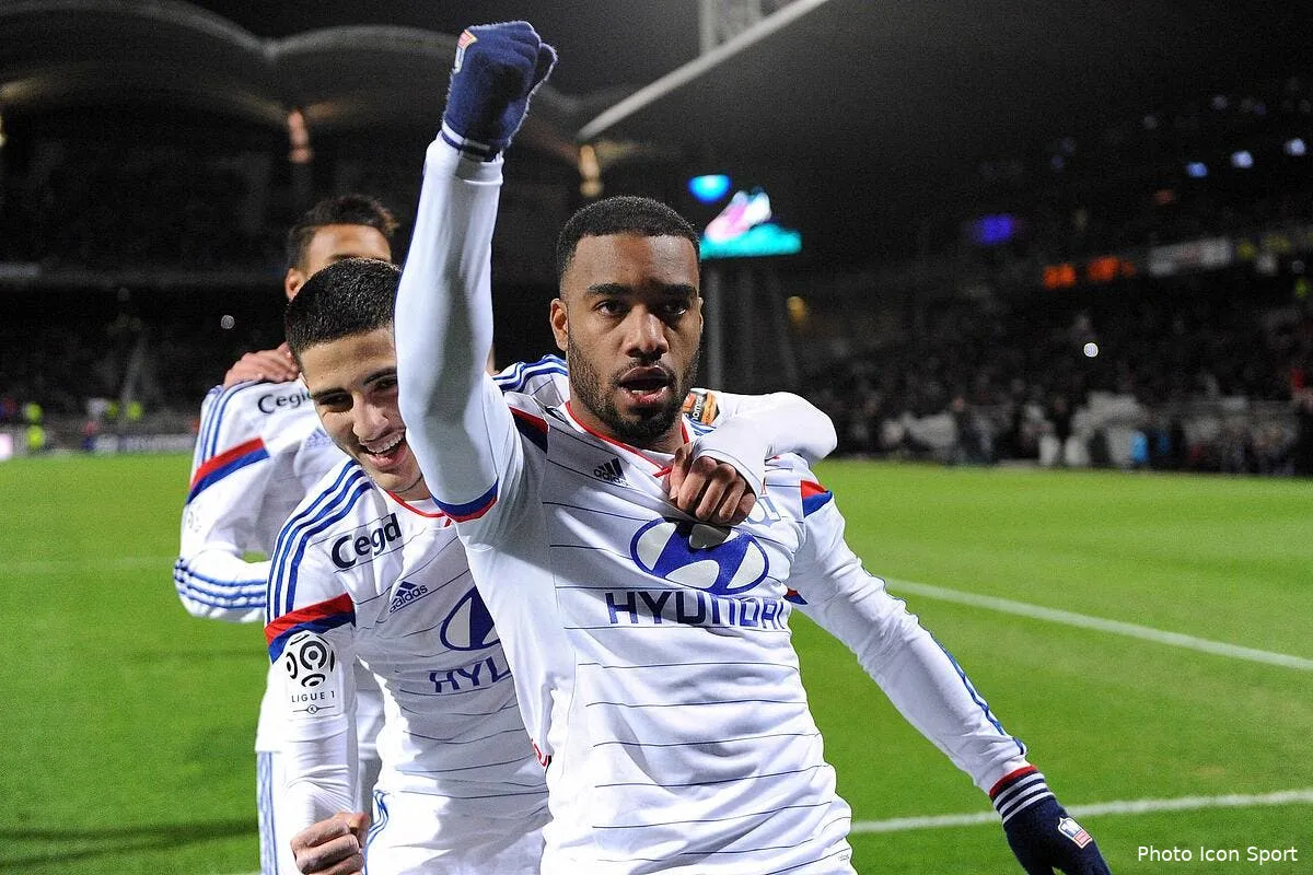 lacazette joueur de la demie saison selon le jdd iconsport jpt 121214 81 5899809