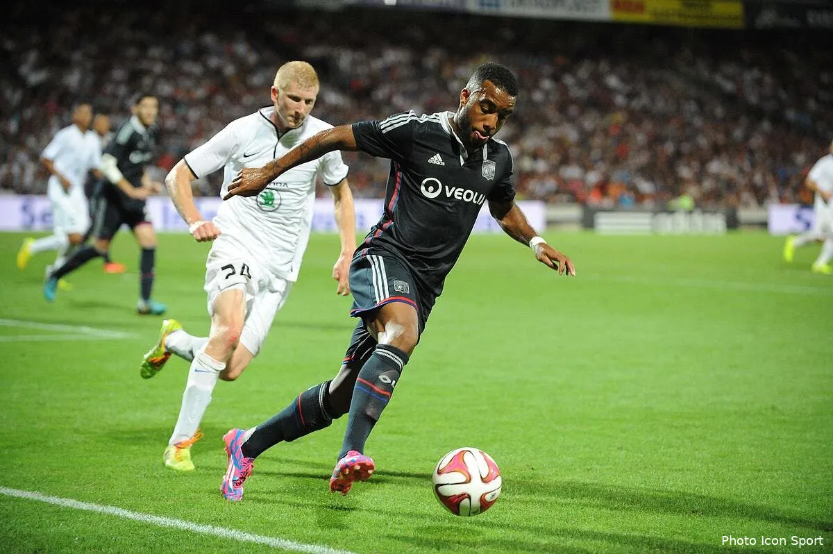 lacazette veut sa part du gateau pour prolonger a l ol iconsport jpt 070814 08 1390377