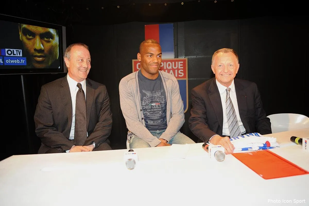 lacombe defend briand sur les sifflets iconsport jpt 140610 01 0423386