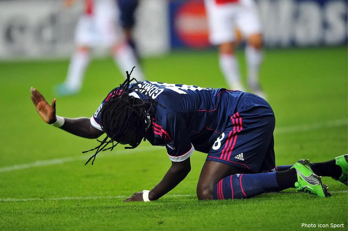 lacombe n est pas content des occasions ratees par l ol iconsport win 140911 02 0424704