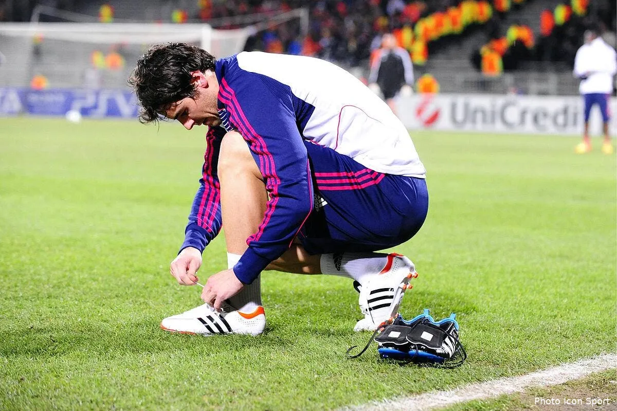 lacombe refuse de tirer sur l ambulance yoann gourcuff iconsport oe 140212 101 11032897