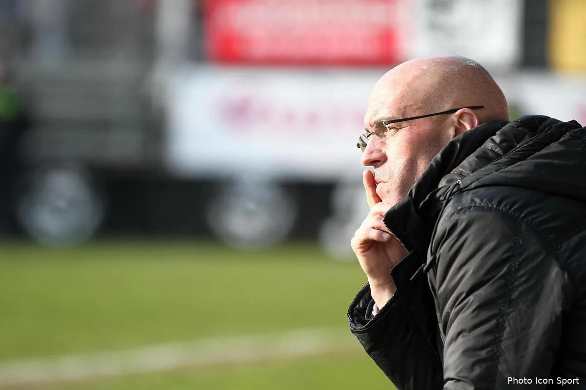 landry chauvin vire de brest avant la fin de la semaine iconsport ker 310313 05 1853623