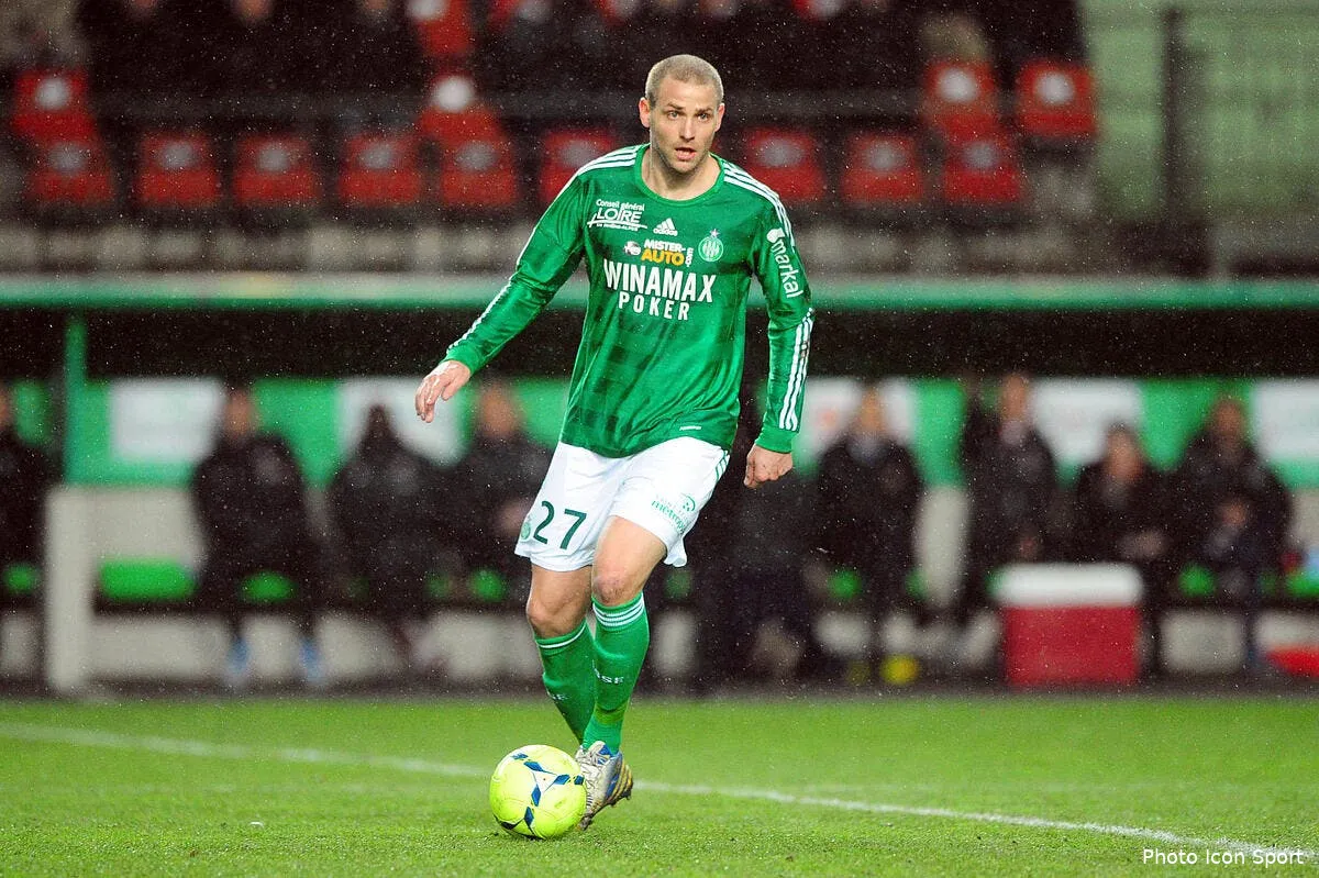 larque a trouve sa tete de turc a l asse iconsport jpt 170313 05 5853497