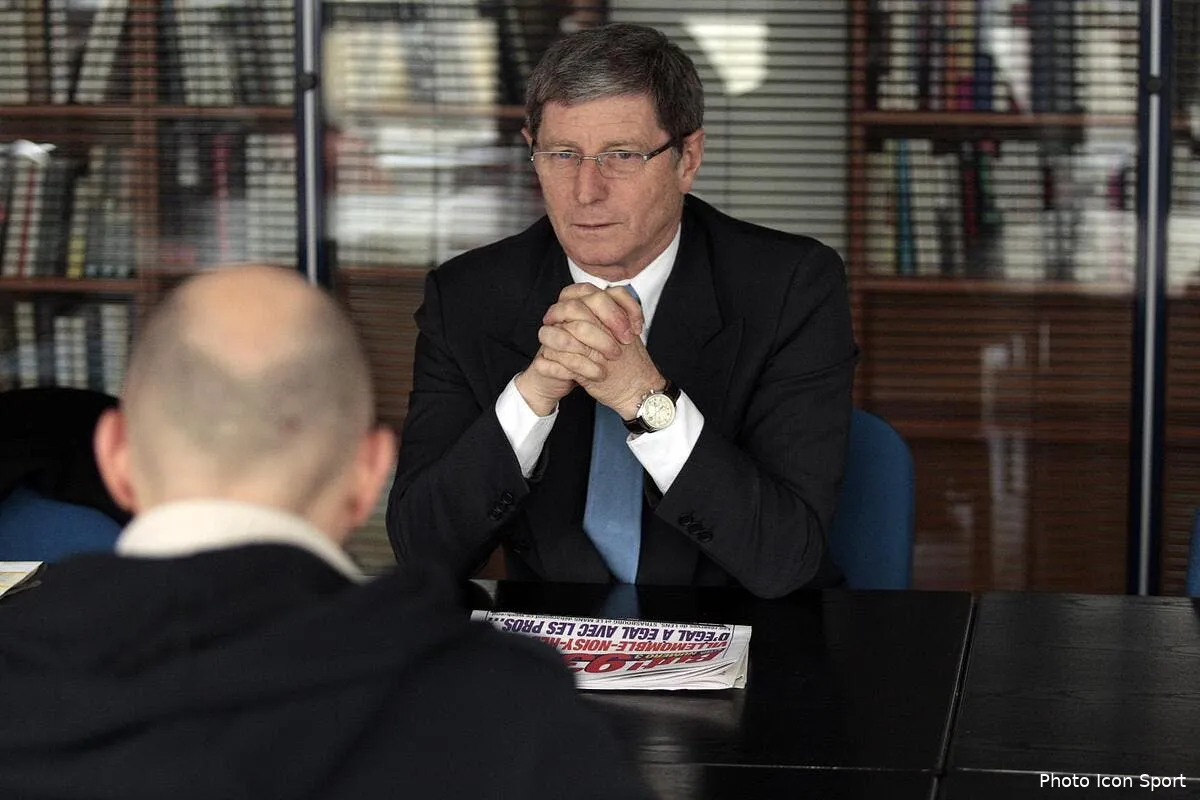 larque ne se prive jamais d un bon tacle a aulas iconsport noe 270110 05 0964643