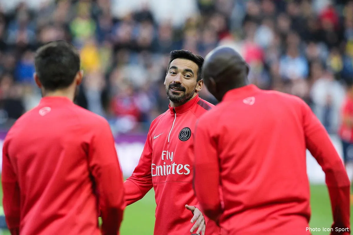 lavezzi joue les tombeurs dans une pub ole ole iconsport vmi 030515 08 08111143