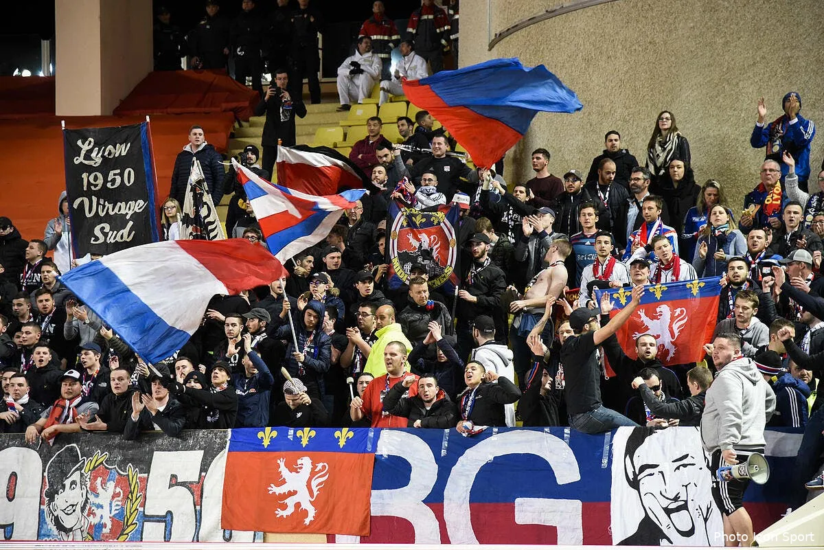 ldc des supporters de lyon agresses a barcelone icon zua 240219 08 100247625