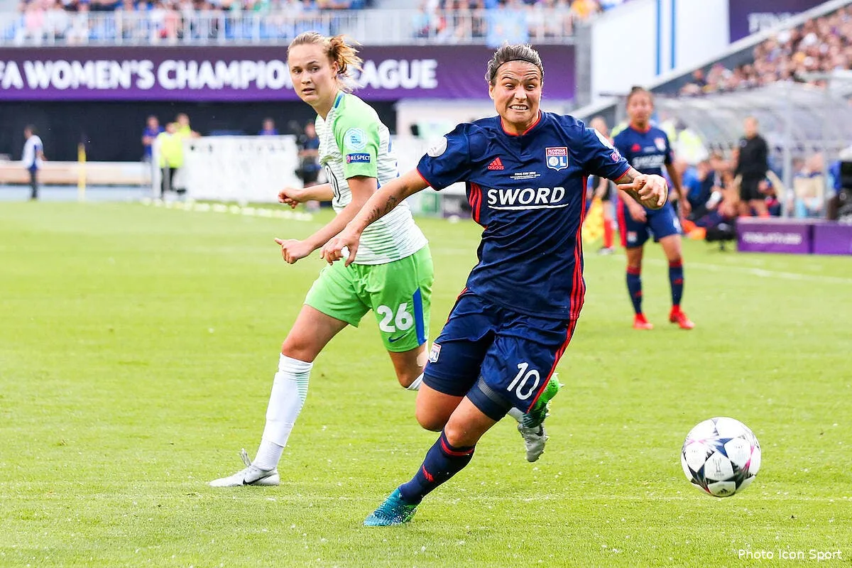 ldc fem l ol bat wolfsburg et rentre dans l hsitoire iconsport icon nwp 240518 93 02219931