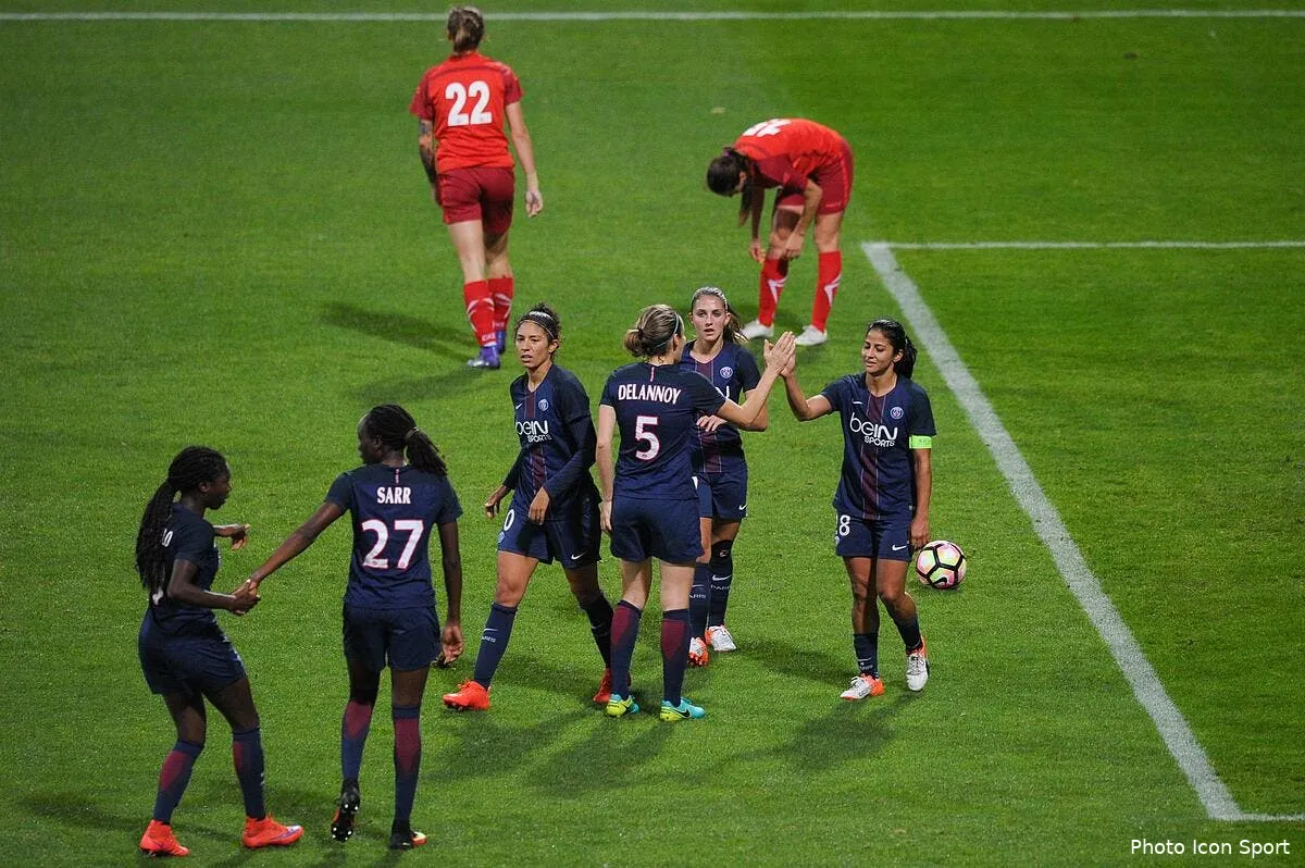 ldc feminine le psg rejoint facilement l ol en quart de finale iconsport fer 17116 10 07161230