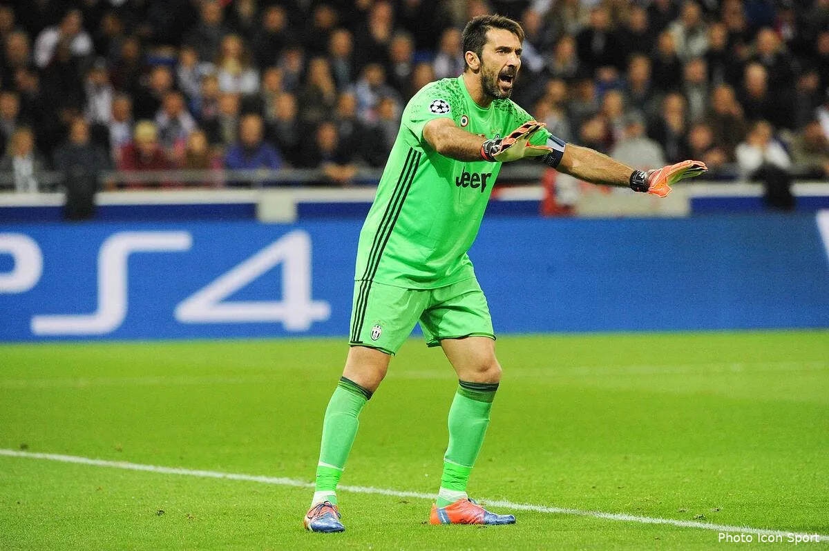 ldc le groupe de la juventus pour affronter l ol iconsport jpt 181016 08 30159734