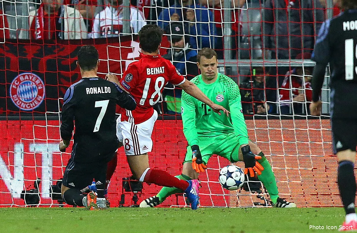 ldc zidane voulait plus de buts le mur neuer l a empeche iconsport fir 120417 05 52176502