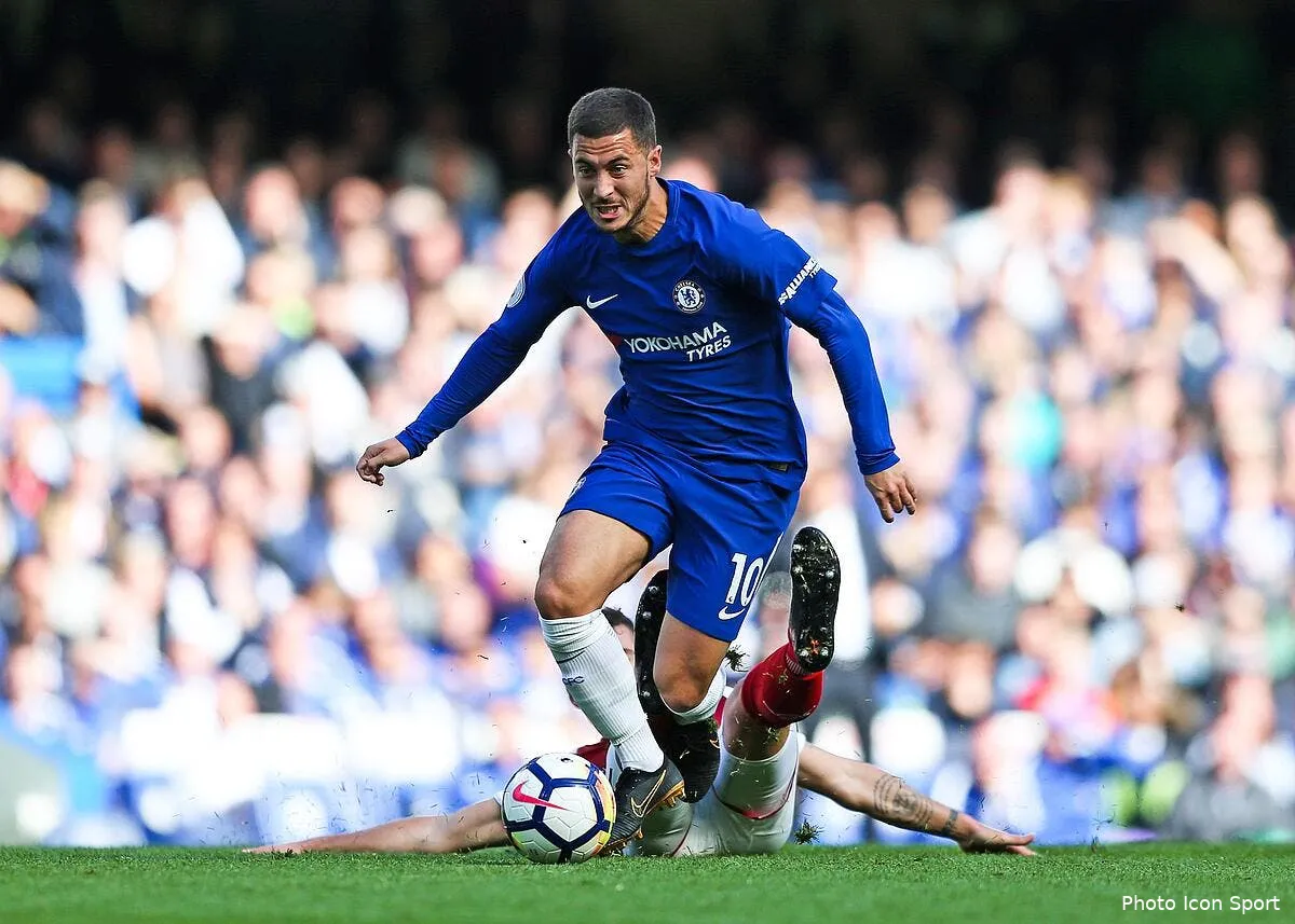 le ballon d or hazard se fait tout petit face a cristiano ronaldo hazard 15196379