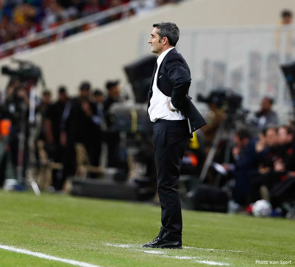 le barca incendie pour sa gestion de valverde icon 10 01 08 15 102592600275407