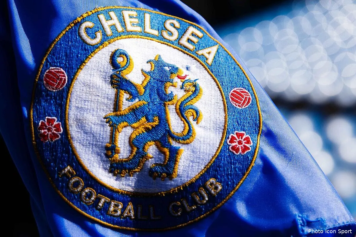 le beau geste de chelsea envers la victime du metro parisien iconsport bpi 240115 80 02104797