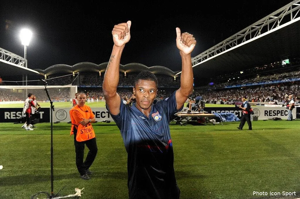 le bel hommage de bastos 40896 5956