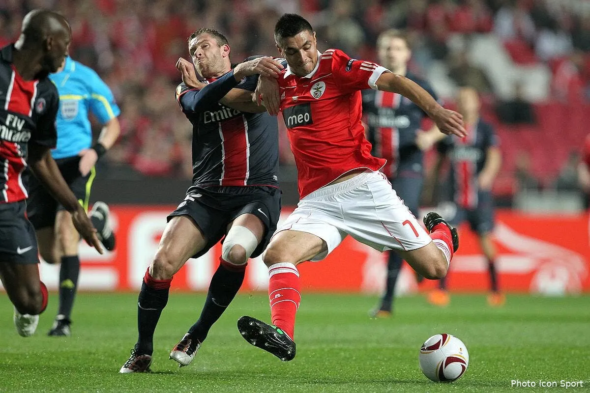 le benfica a propose cardozo a l om iconsport rod100311 01 1221865