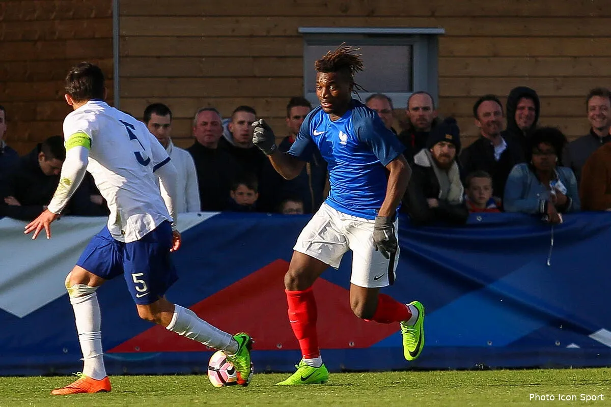 le but de tueur de saint maximin avec les bleuets iconsport pih 28032017 30 02181500