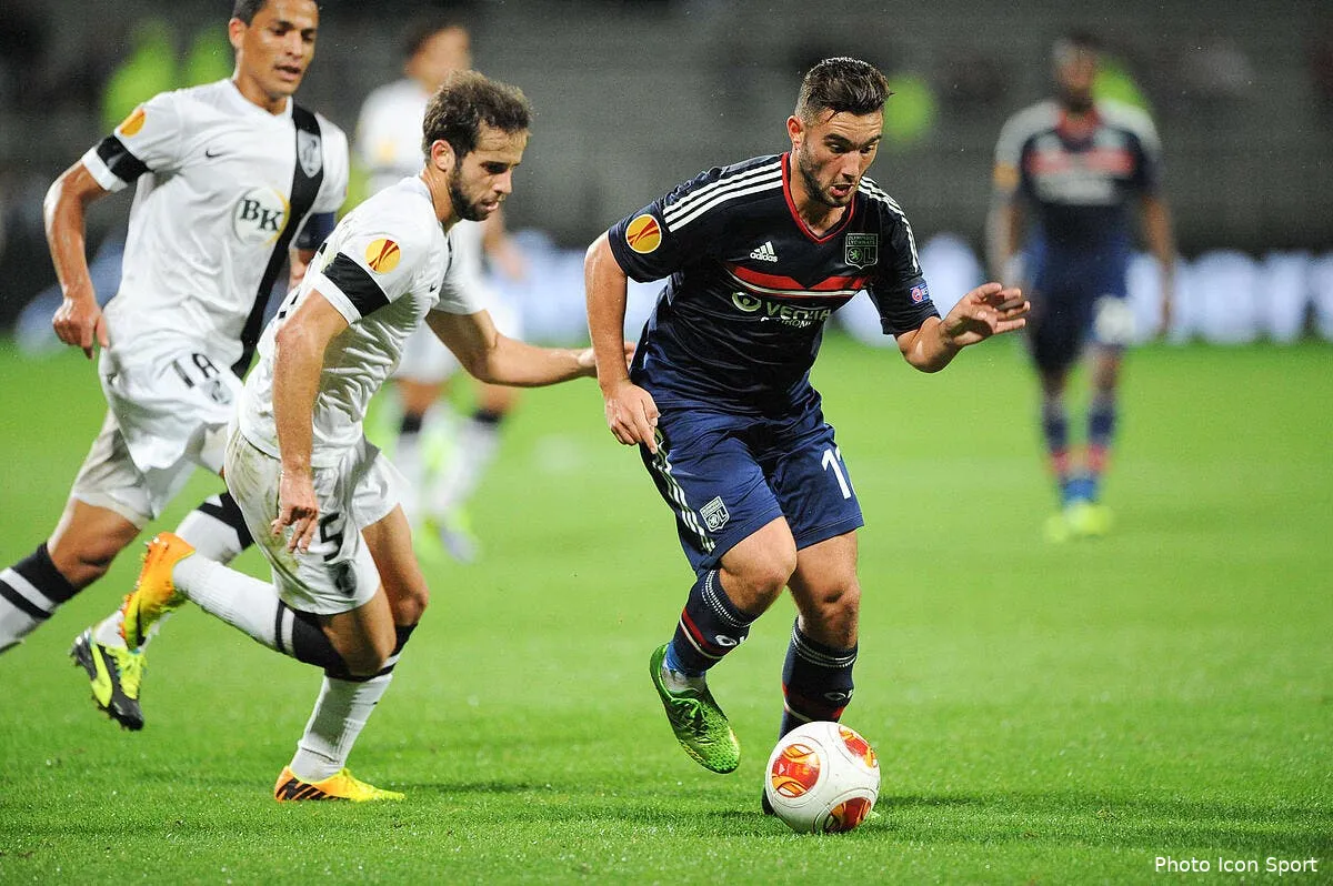 le coach de l ol doit justifier ses choix en l europa league iconsport jpt 031013 08 2971791