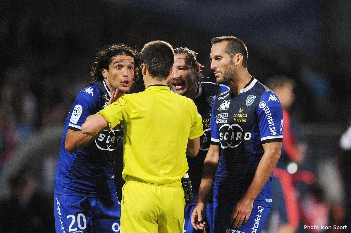 le communique muscle de bastia sur le club des 5 arbitres iconsport jpt 230915 05 70121553