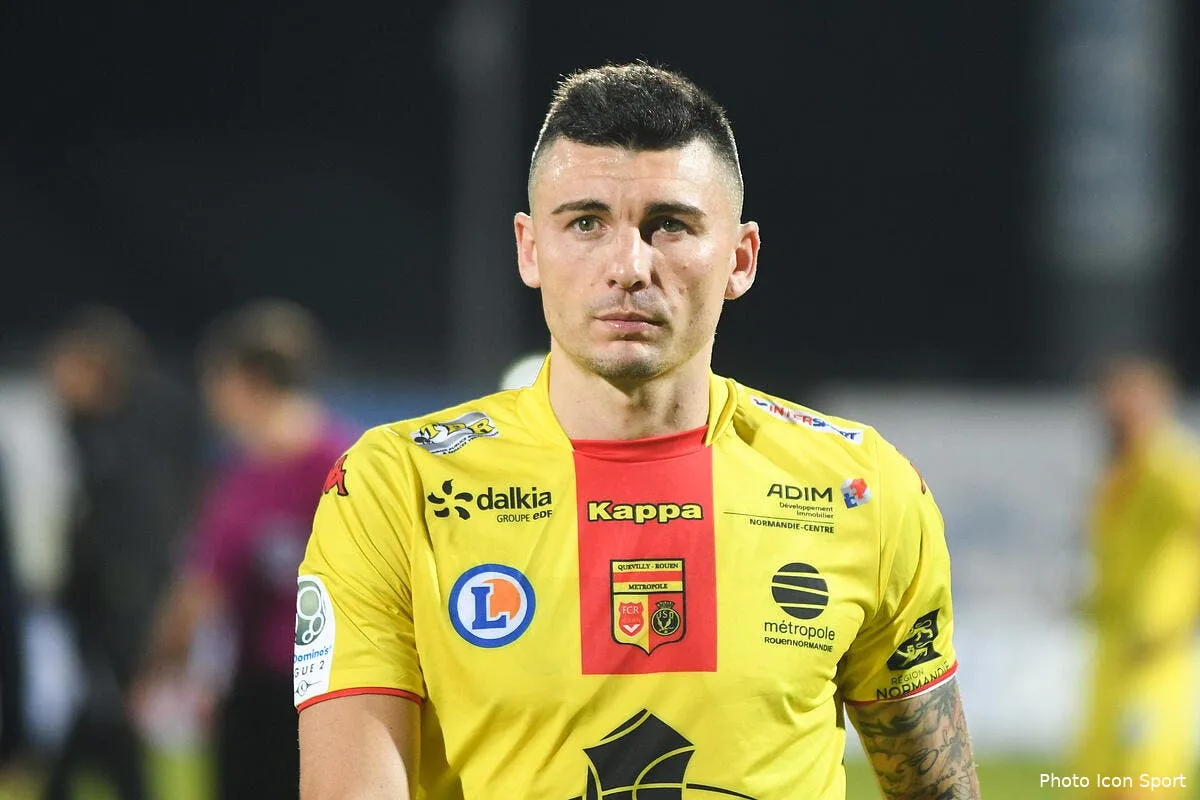 le coup de gueule d un attaquant jaloux de nolan roux duhamel207693