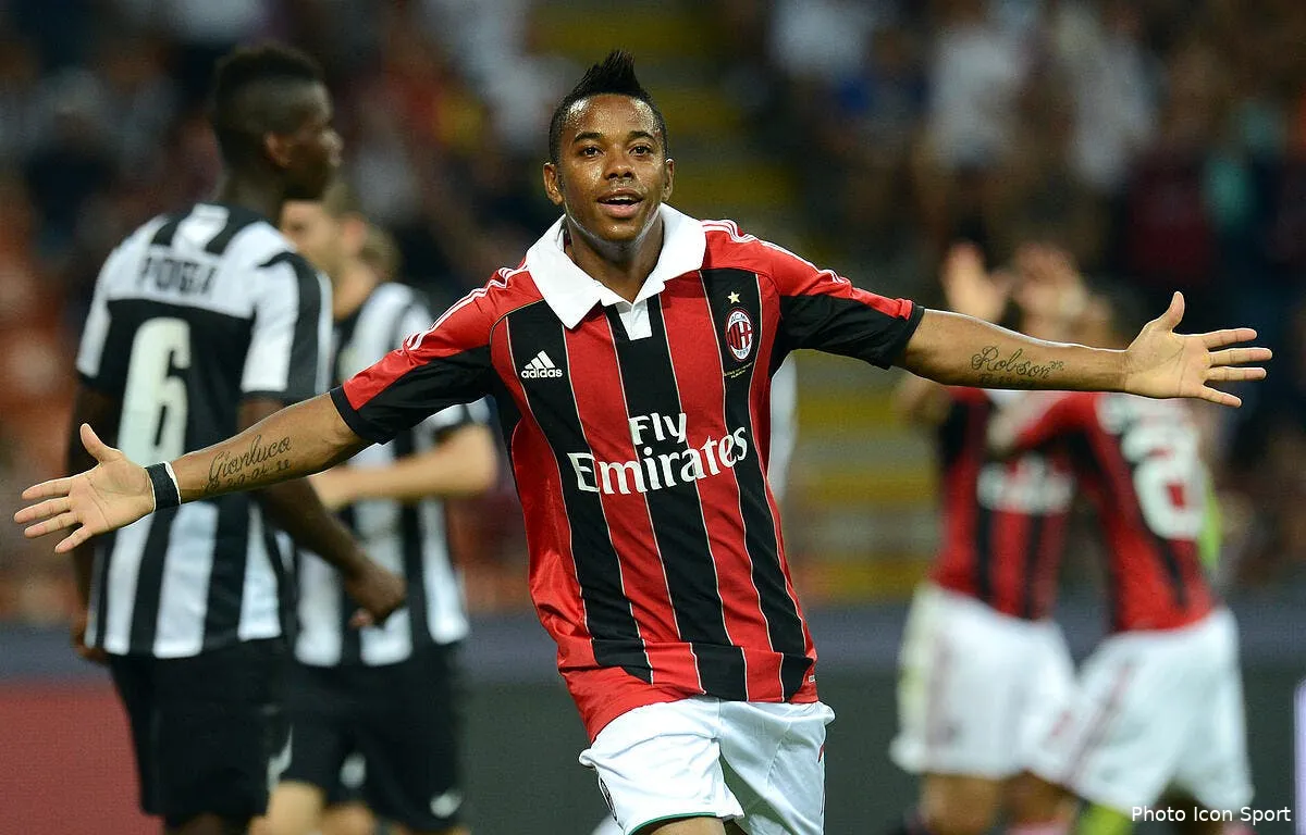 le drole de penalty qui permet au milan de battre la juve iconsport ipp 190812 41 2743991