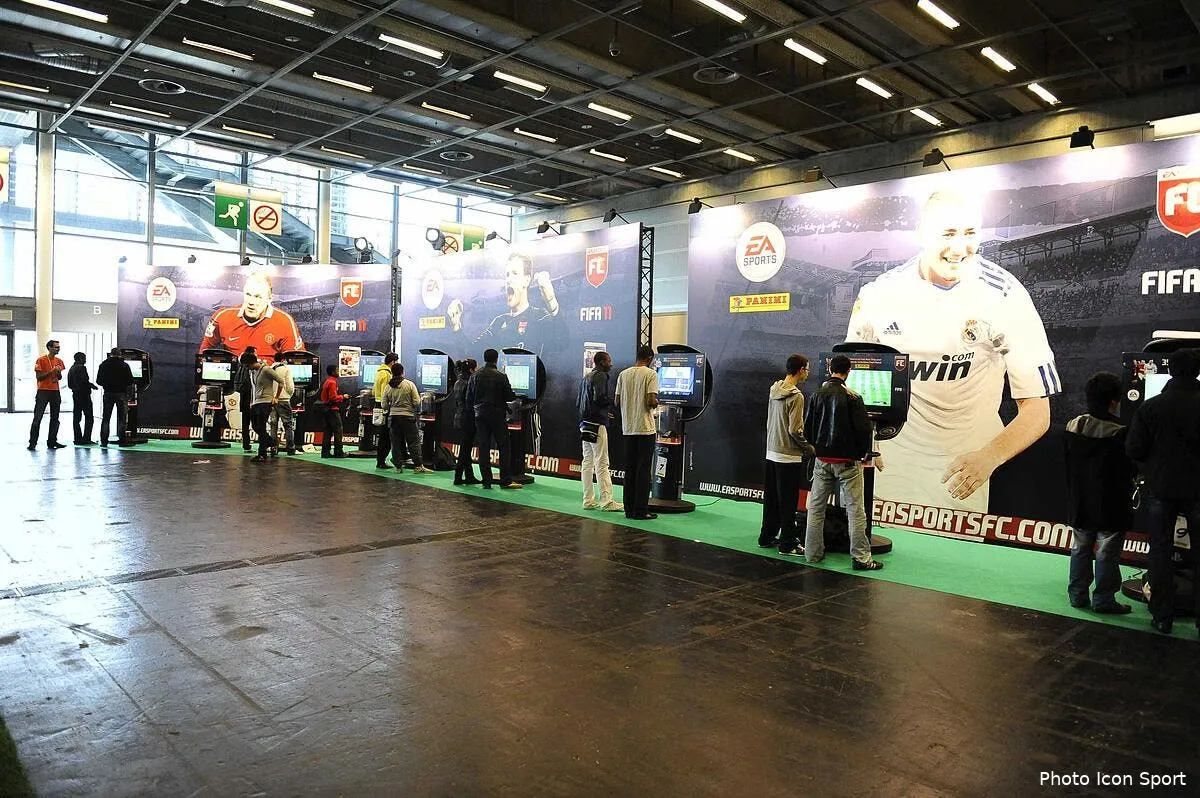 le foot feminin debarque sur fifa16 iconsport noe150111 01 04112459