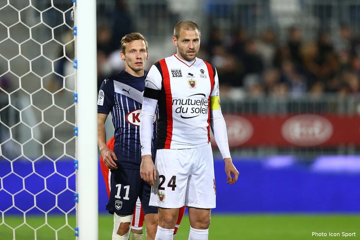 le groupe de nice face a l ol iconsport blo 190216 08 27139794