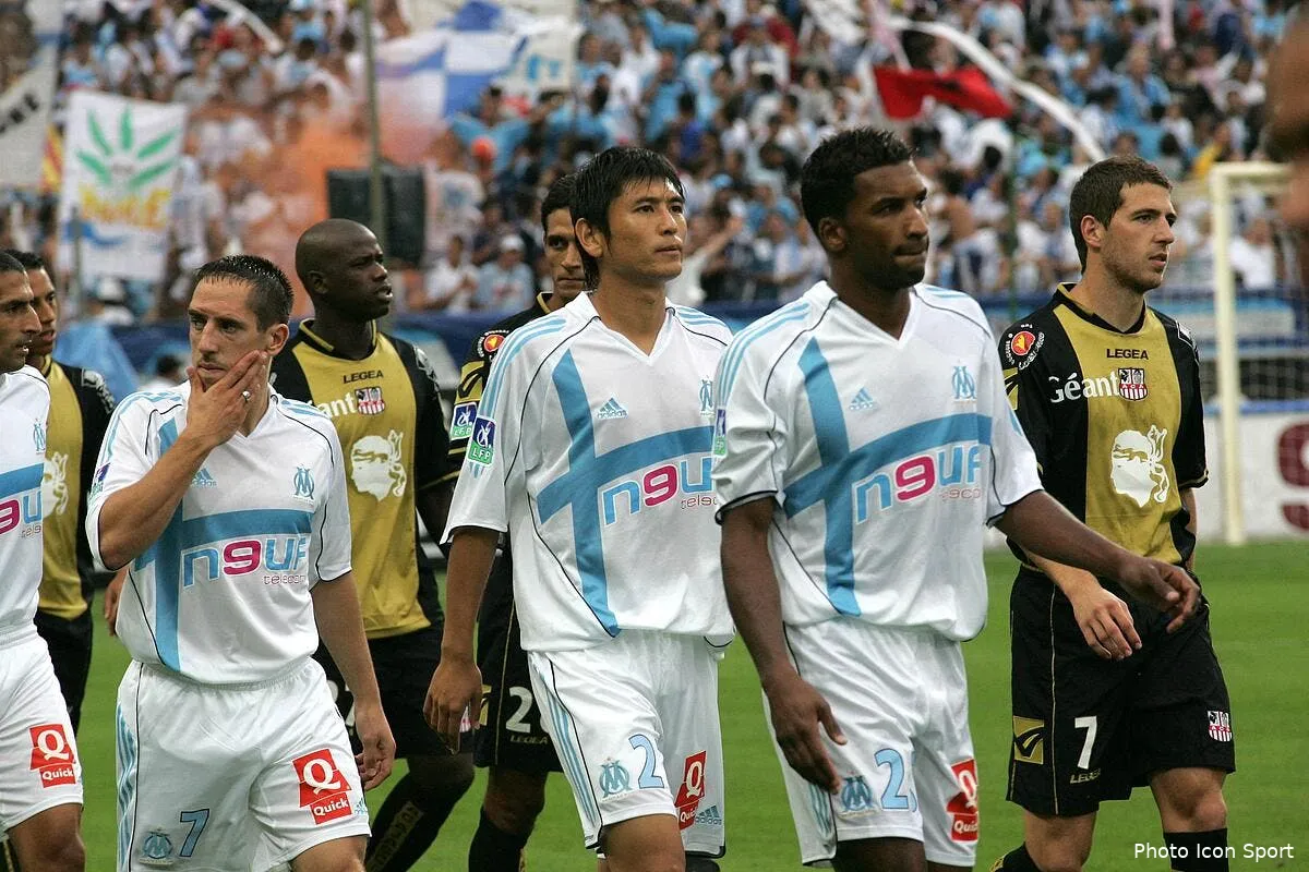 le jour ou ribery a pris cher dans le vestiaire de l om beye ribery126093