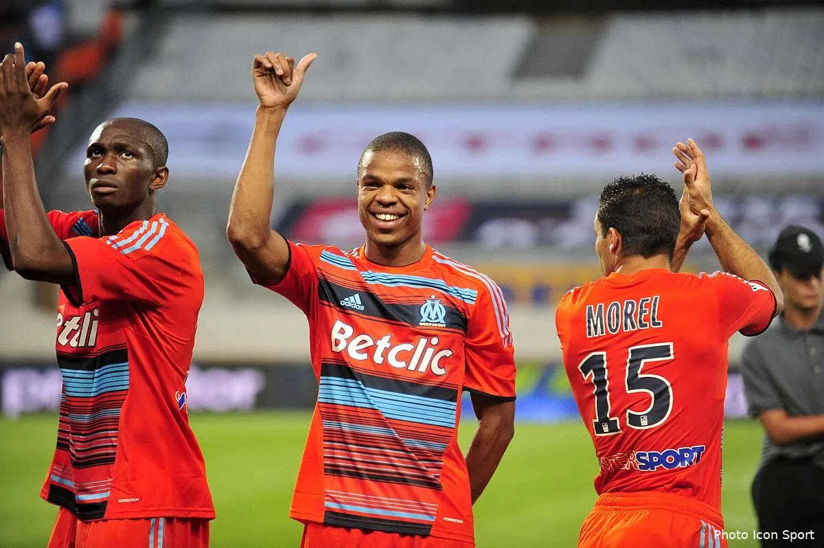 le maillot orange face aux gros l om dement iconsport cuc 060811 05 2023250