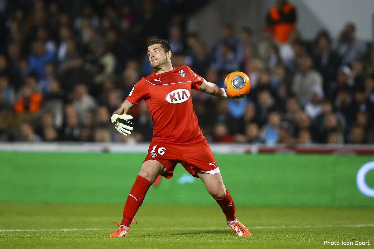 le meilleur gardien de l1 personne ne sait pas meme carasso iconsport blo 100514 09 2388341