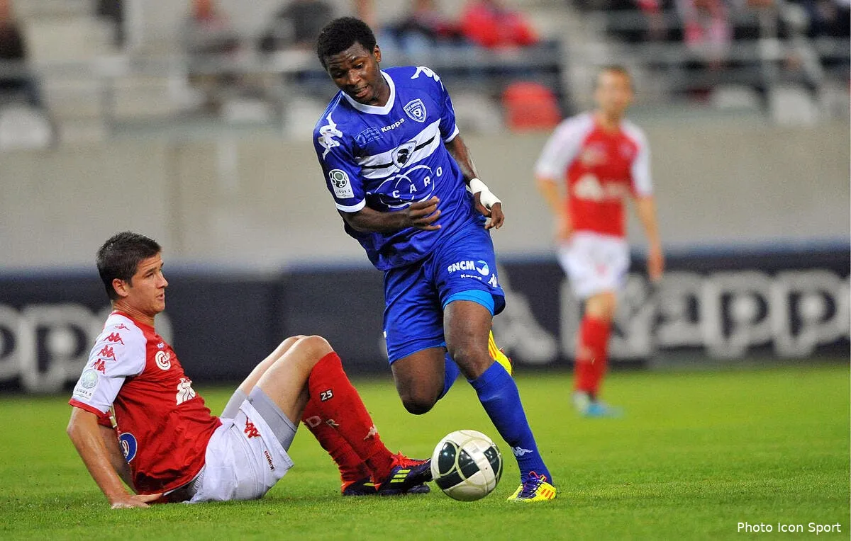 le mercato a deja debute pour rennes iconsport win 200911 021 0228606