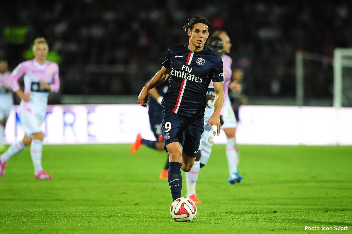 le message du psg recu 5 sur 5 par cavani iconsport jpt 240814 08 1390689