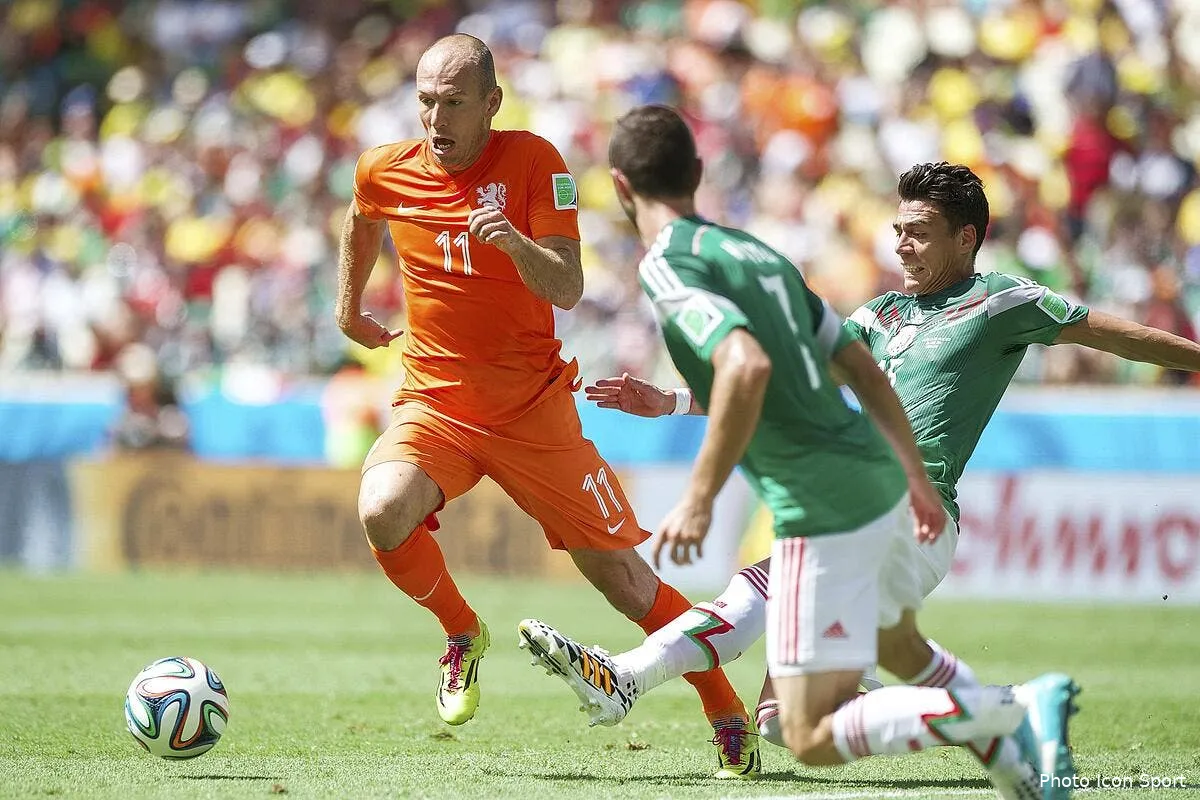 le mexique y a cru mais le feu etait oranje iconsport vii 290614 03 0686341