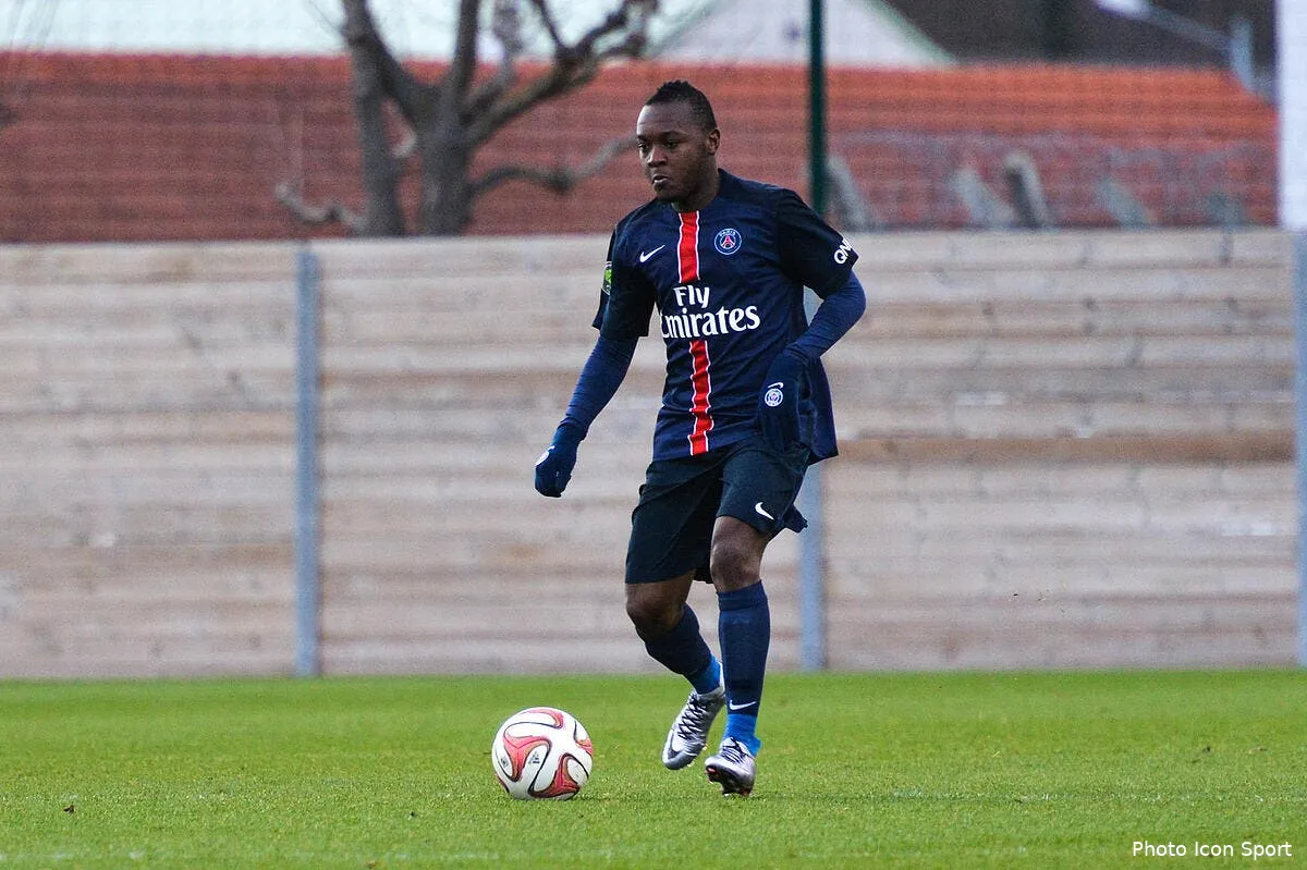 le paris fc drague le psg pour l une de ses pepites iconsport dib 121215 08 01129217