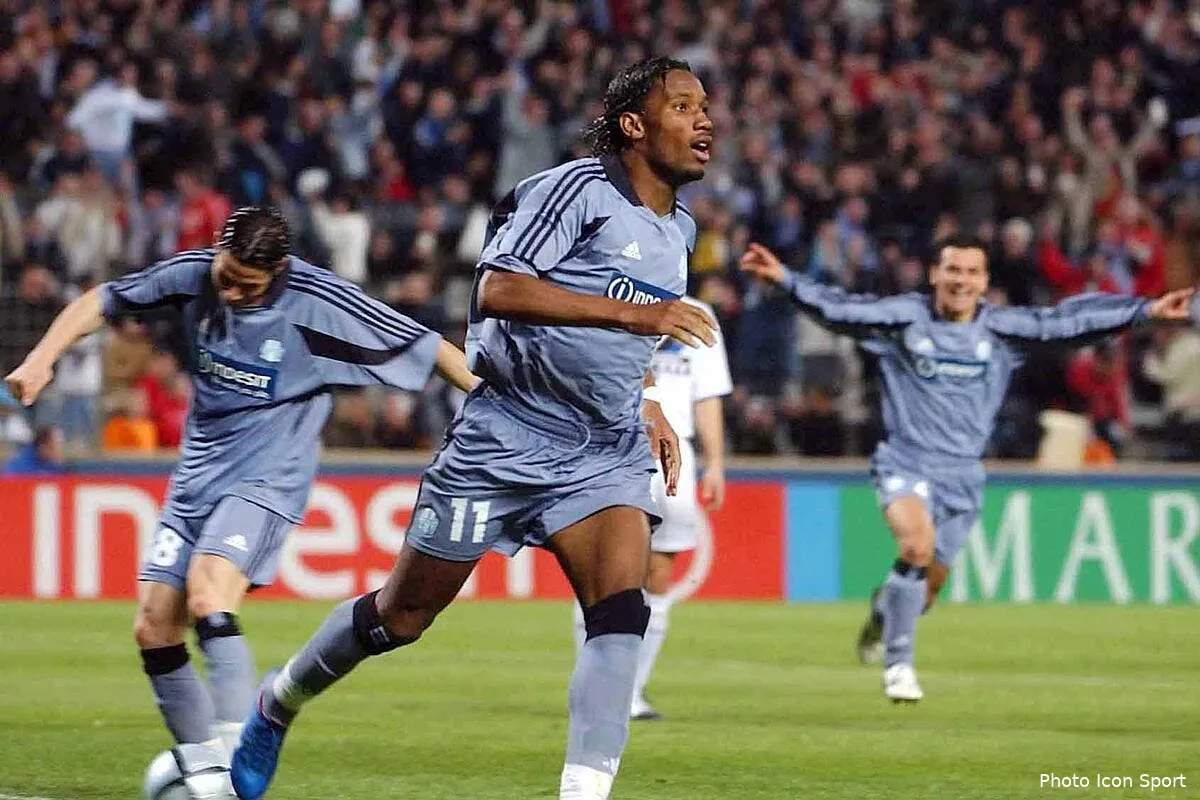 le passe de drogba a l om incompatible avec le psg des qataris iconsport liv 080404 01 0535395