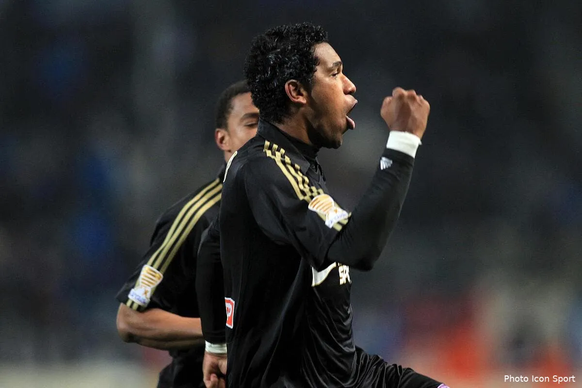 le pere de brandao emprisonne apres avoir incendie sa maison iconsport blo 010212 87 4731253