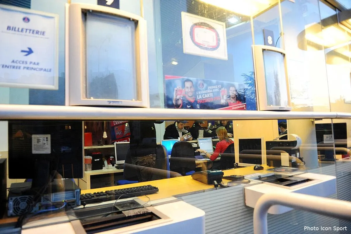 le psg a la sauce qatar voit revenir les abonnes iconsport oap 280210 71 05920978