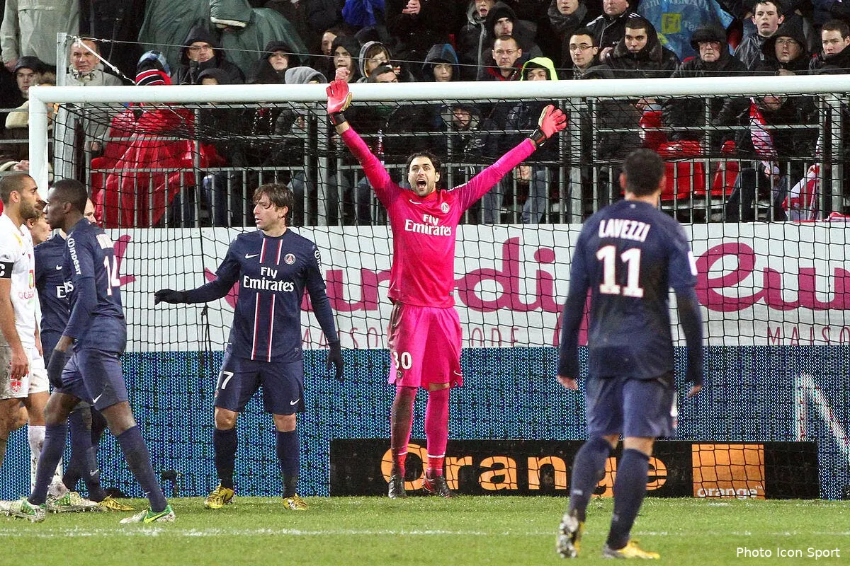 le psg a regle definitivement son probleme majeur explique sirigu iconsport ker 211212 05 3846593