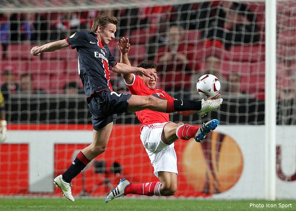 le psg attend benfica de pied ferme au match retour 68420 16552
