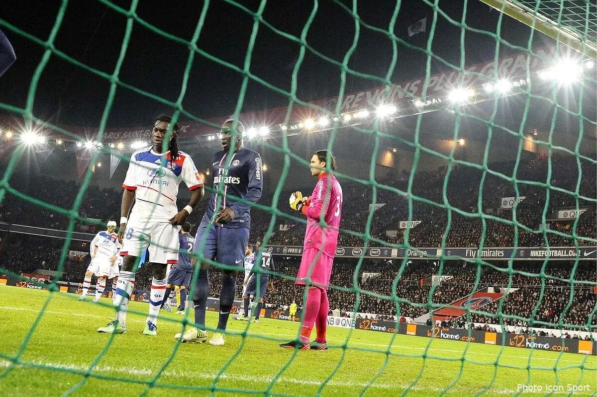 le psg champion ca sera vite fait bien fait pour gomis iconsport por 161212 05 2654981