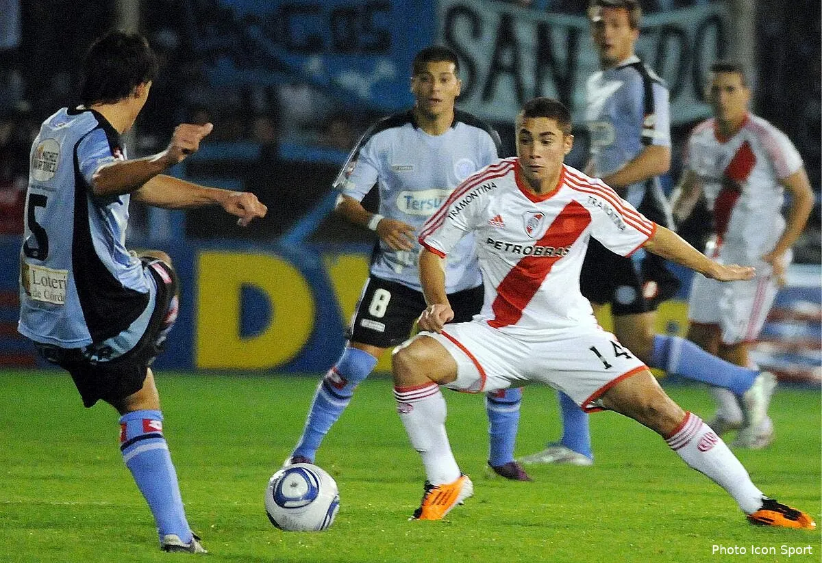 le psg cherche a recruter le mini xavi argentin iconsport ppg 270611 33 0632921