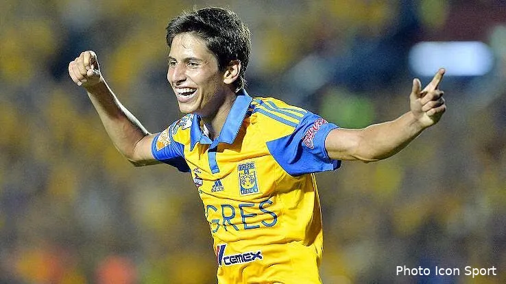 le psg cible une fusee mexicaine a 15 me damm129123