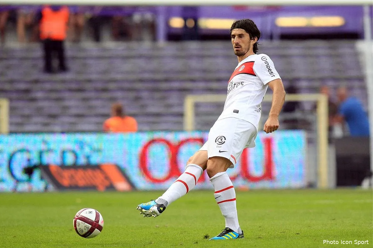 le psg devra attendre pour bisevac iconsport blo 280811 05 2125243