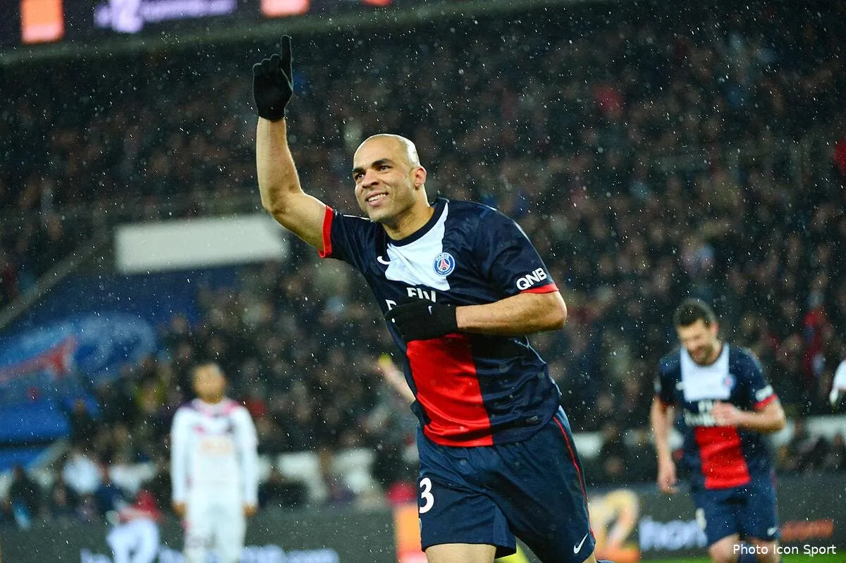 le psg dit merci a alex iconsport win 310114 06 2884901