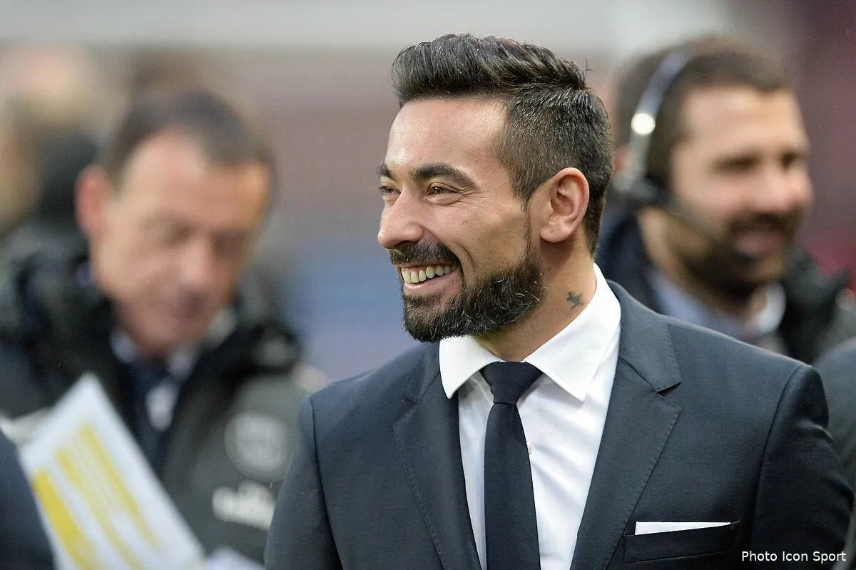 le psg et lavezzi divorce annonce pour le mercato d ete iconsport meu 201214 08 03 1100255