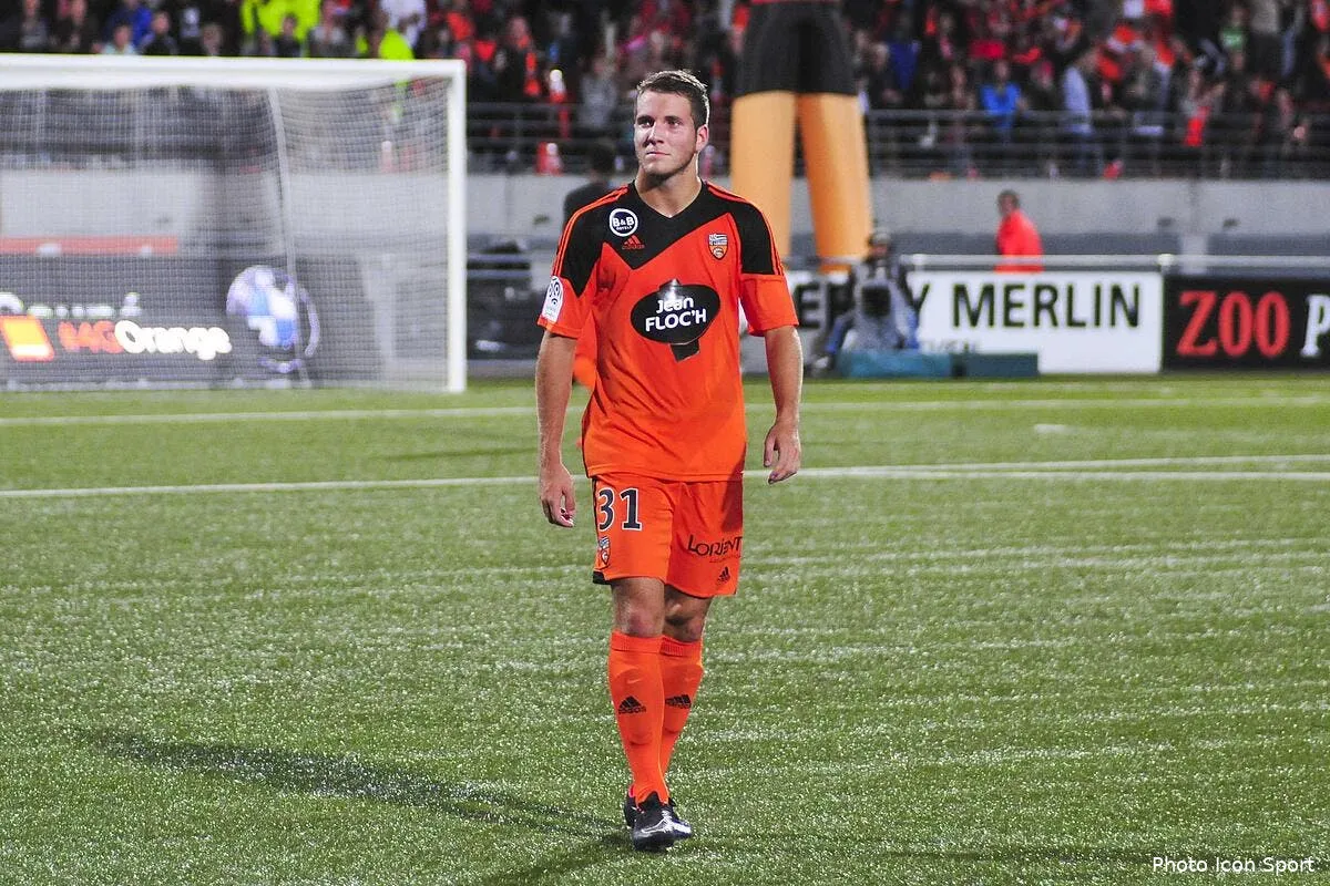 le psg fait rever un attaquant de lorient lavigne95729