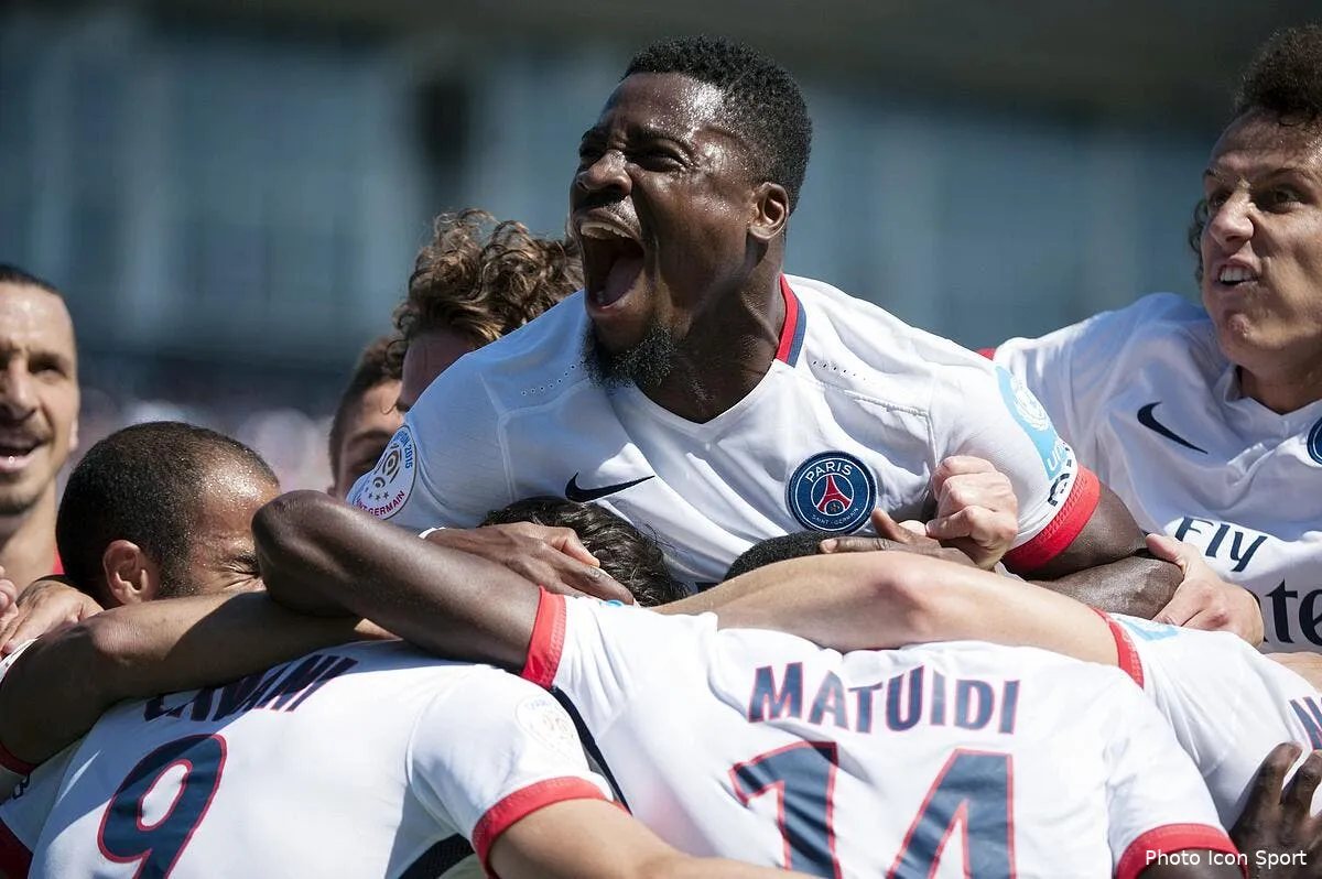 le psg fait une boulette a plusieurs dizaines de milliers d euros iconsport leg 010815 01 20117321